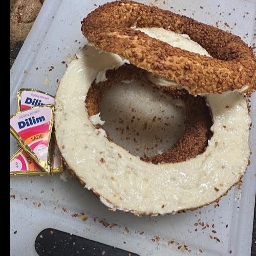 Peynirli Simit