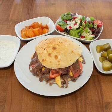 Tombik Ekmek Arası Et Döner (80 gr)