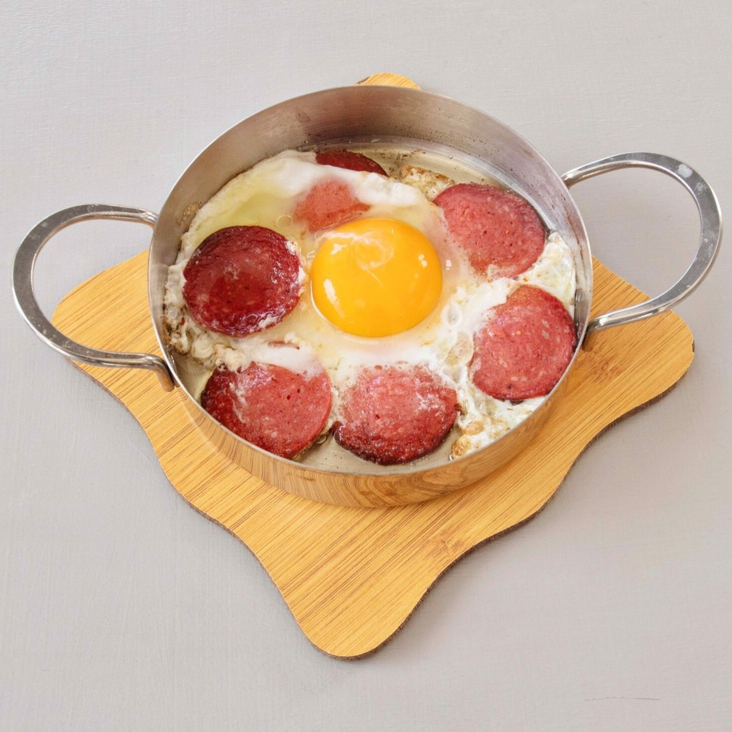 Sucuklu Yumurta