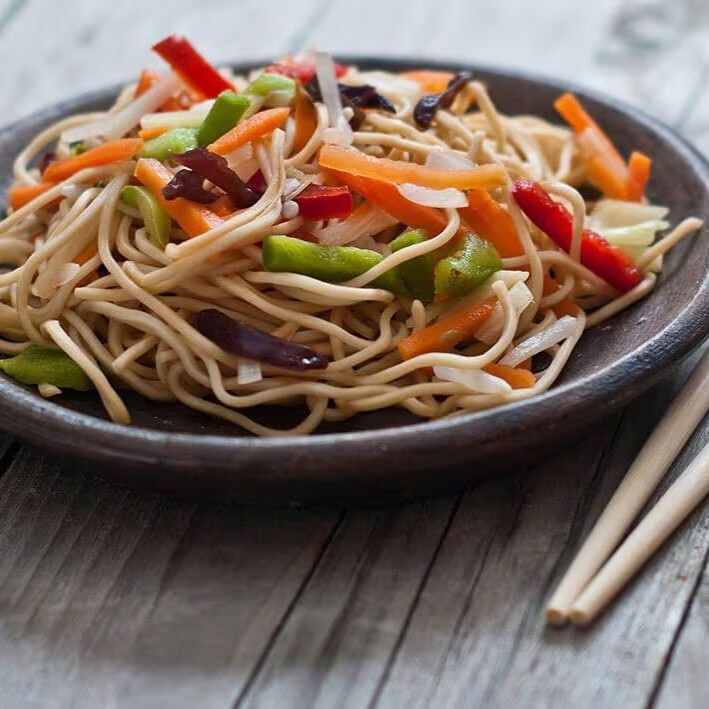 Sebzeli Noodle