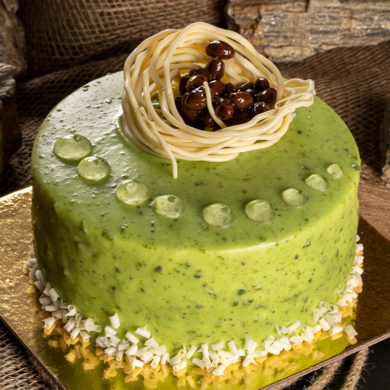 Fıstıklı Yaş Pasta (4-6 Kişilik)