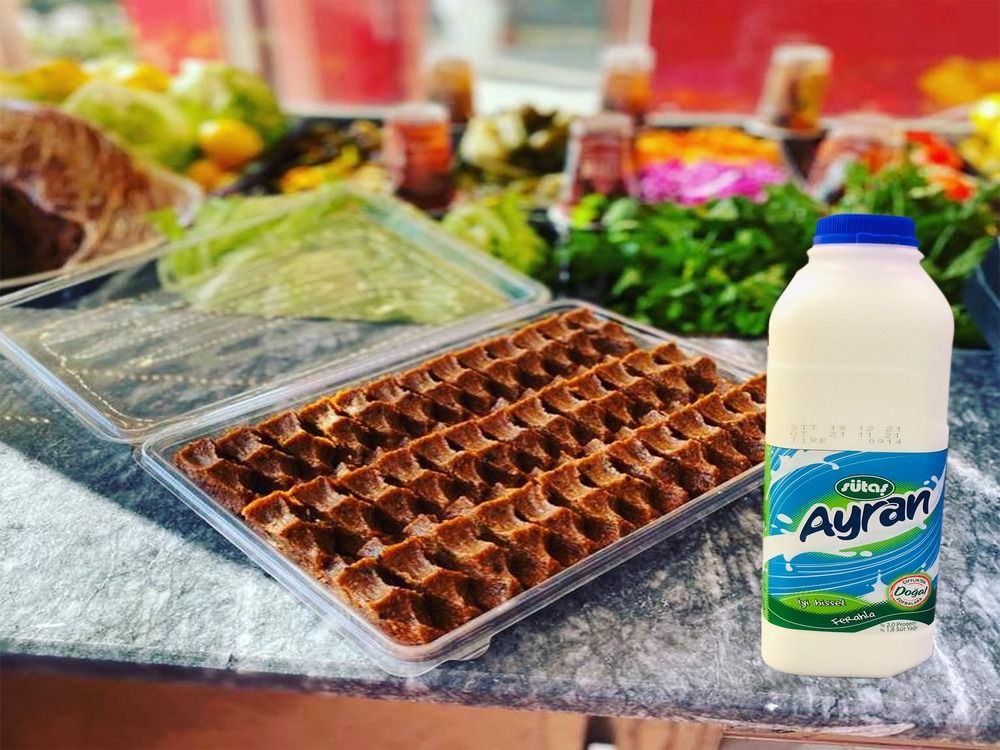 Çiğ Köfte (1 kg.) Menü