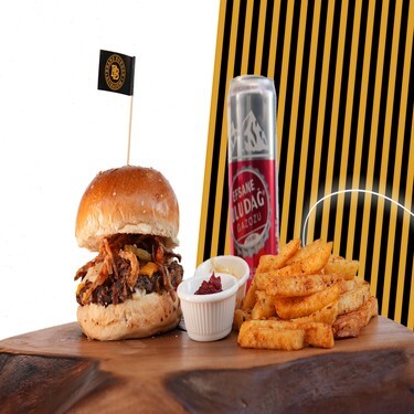 Royal Burger Menü