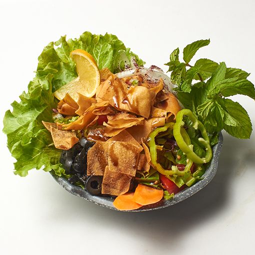 Orta Fattuş Salata