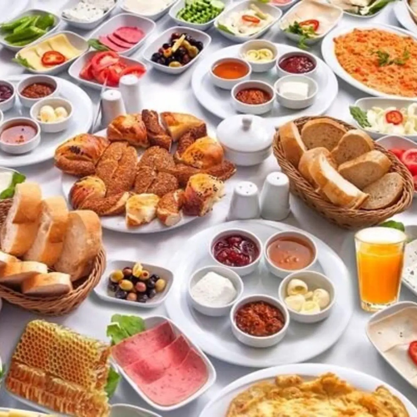 Serpme Kahvaltı
