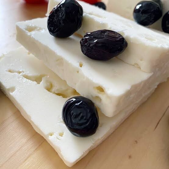 Zeytin-Peynir