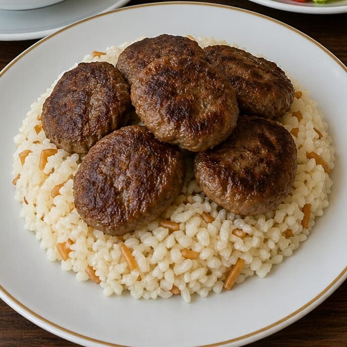 Pilav Üstü Köfte