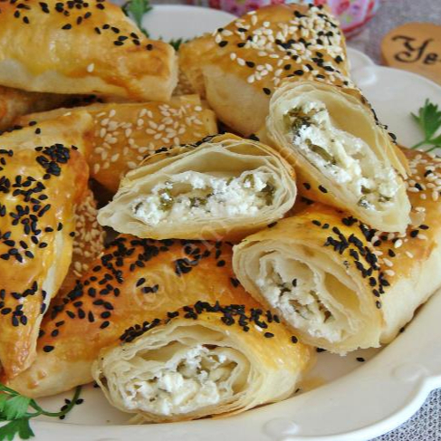 Peynirli Çatal Böreği