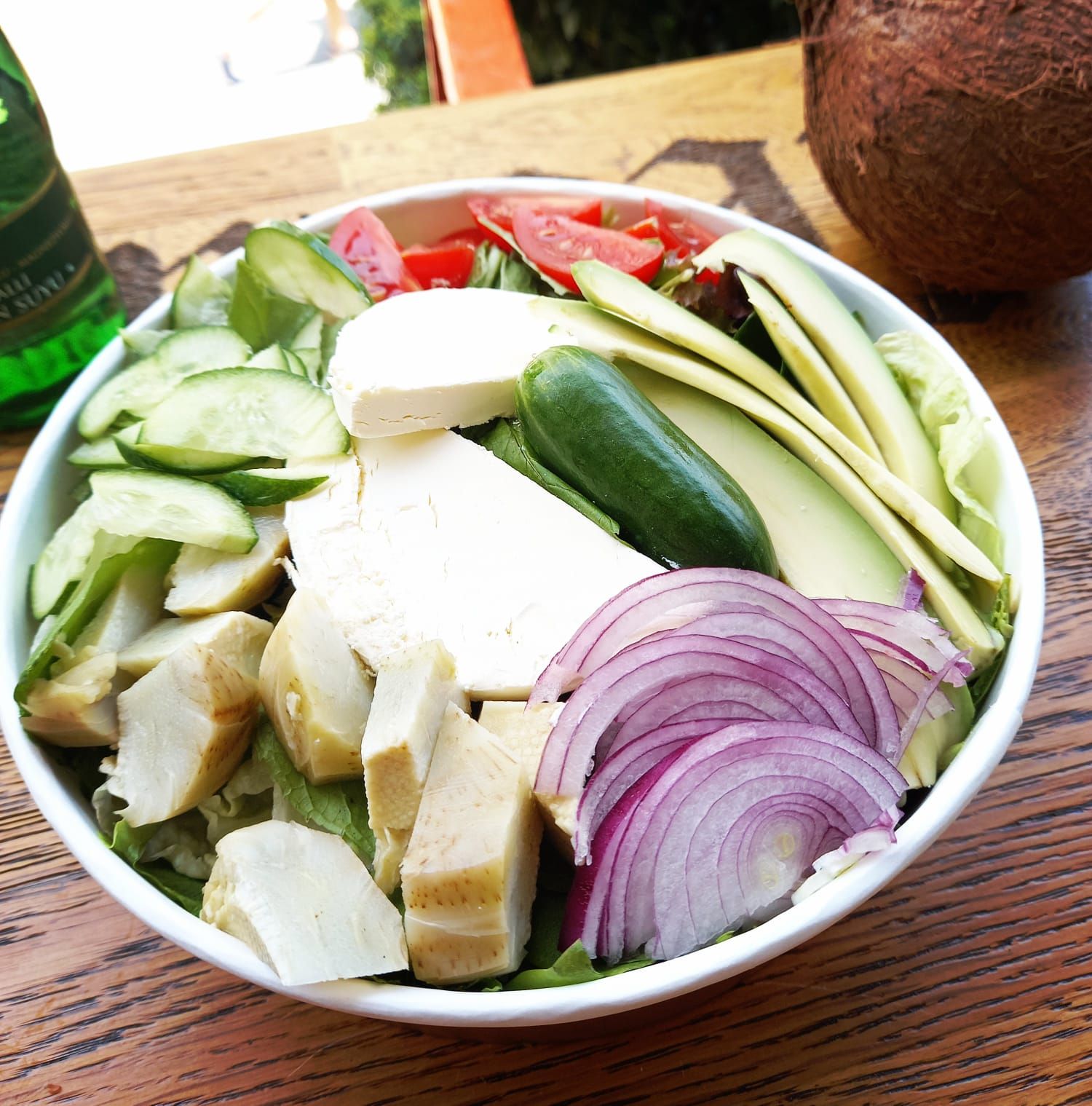 Enginarlı Keçi Peynirli Salata (Artichoke and Goat Cheese Salad)