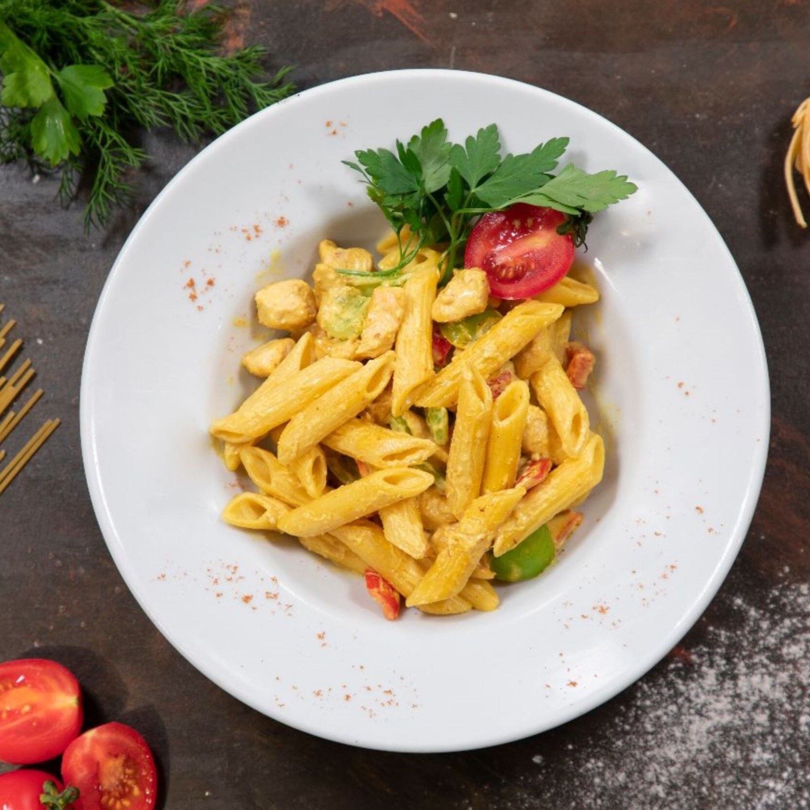 Köri Soslu Penne Makarna