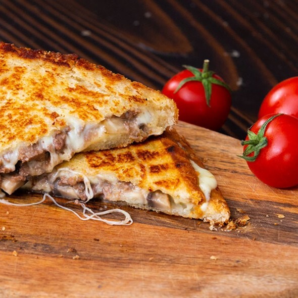 Kavurmalı Tost