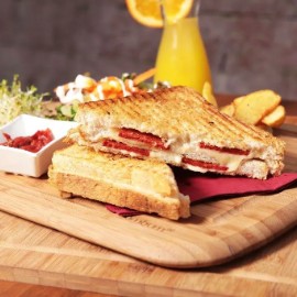 Marjinal Tost Ve Köfte (Bayraktar)