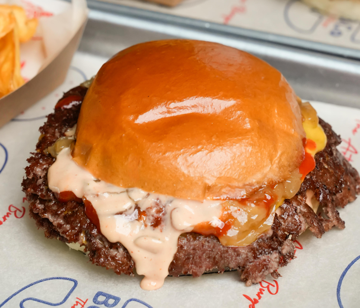 Beefco Burger (Camicedit)