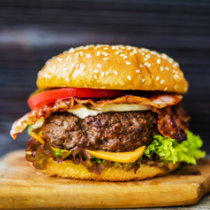 Famey Burger (Yurt)