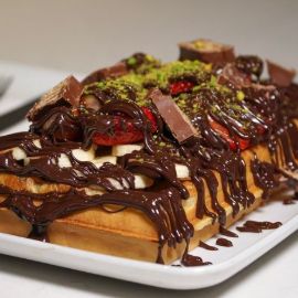 Mrs. Selma Waffle (İçerenköy)