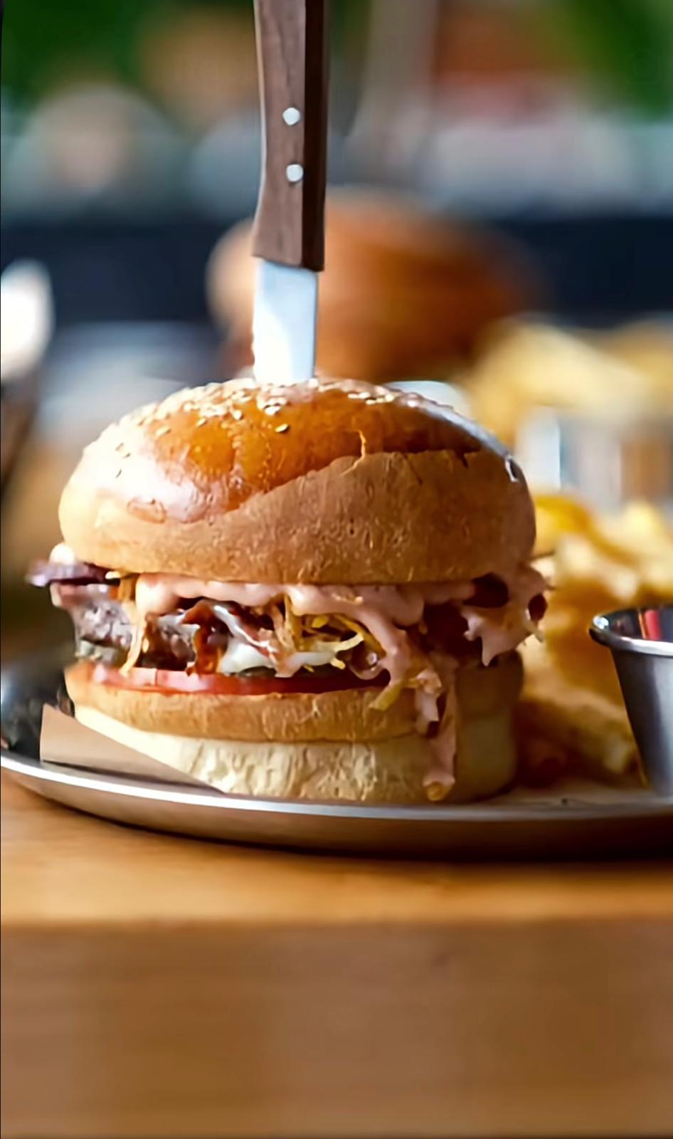 Yebs Burger (Mevlana)