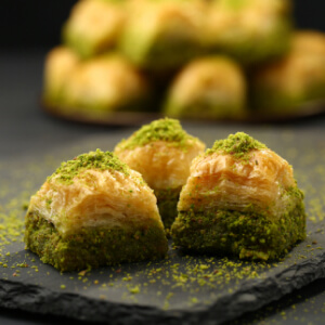 Alimoğlu Baklava (Karaağaç)