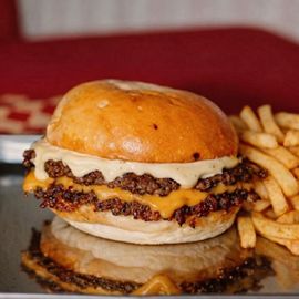 Brochie Smash Burger (Barbaros)
