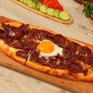 Karadeniz Kır Pidesi Börek Evi (Hacettepe)