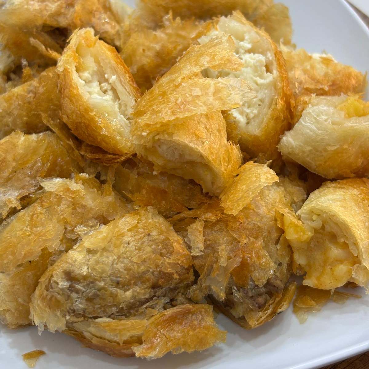 Akıncı Sarıyer Börekçisi Cengiz Usta (Yunus Emre)