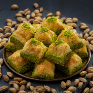 Yaşar Usta Burma Kadayıf & Baklava (Hırka-i Şerif)