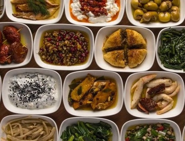 Sev Seç Meze Pilav Mantı (Liman)