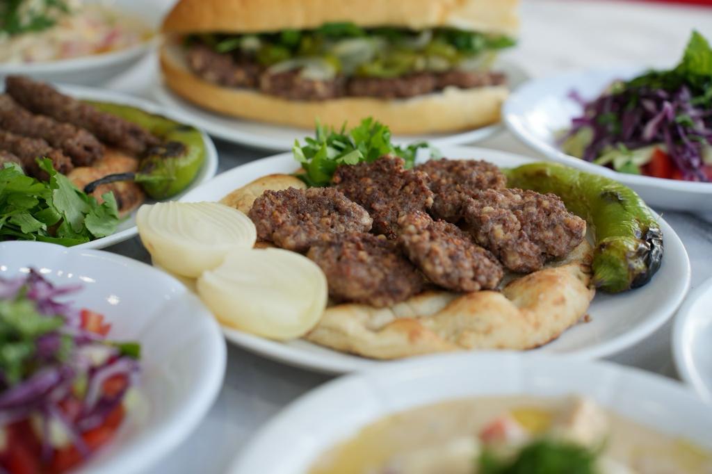Yörükoğlu Köftecisi (Cumhuriyet)