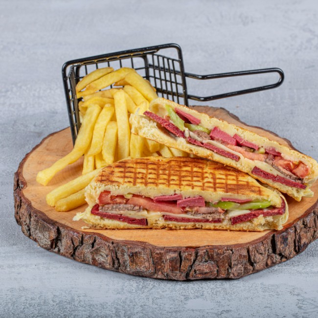 ES - TOST (Esentepe) — kapak görseli