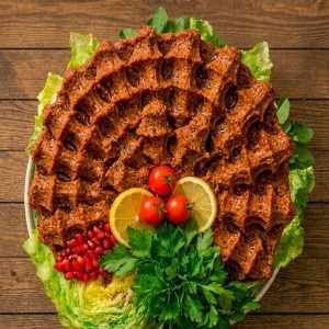 Meşhur Adıyaman Çiğ Köftecisi Abuzer Usta (Kirazlı)