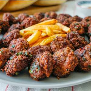 Köfteci Hüseyin Usta (Fındıklı)