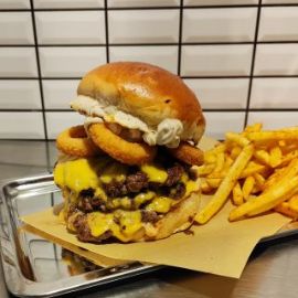 Tıkabasa Smash & Chicken Burger (Atatürk)