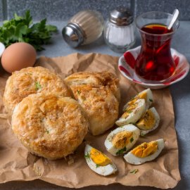 Sarıyer Börekçisi (Yeni Emek)