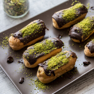 Çilek Ekler & Profiterol (Hürriyet)