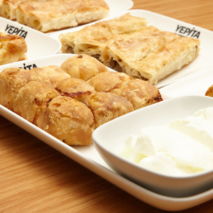 Yepita Boşnak Börekçisi (İçerenköy)
