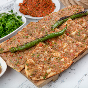 Kurtuluş Pide & Lahmacun & Kebap (Paşamescit)